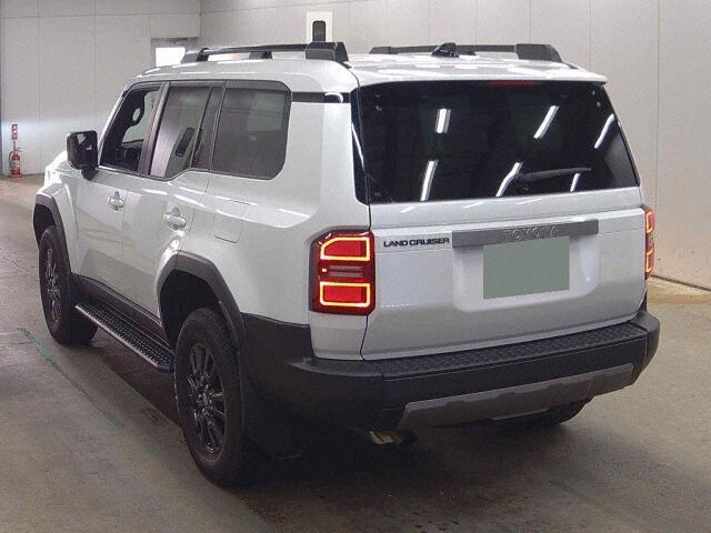 2024 Toyota Land Cruiser 250 VX 4WD auction photo 2