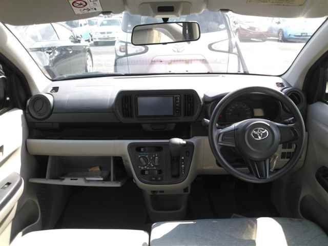 2016 Toyota Passo X auction photo 8