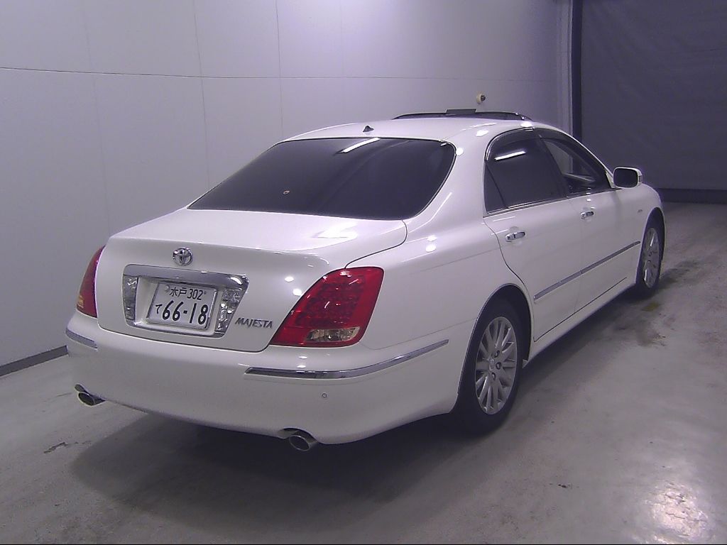 2007 Toyota クラウンマジェスタ SED C-type F package auction photo 2
