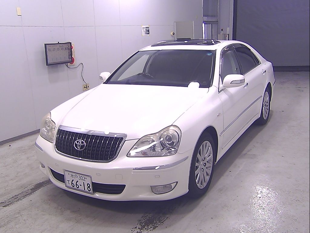 2007 Toyota クラウンマジェスタ SED C-type F package auction photo 4