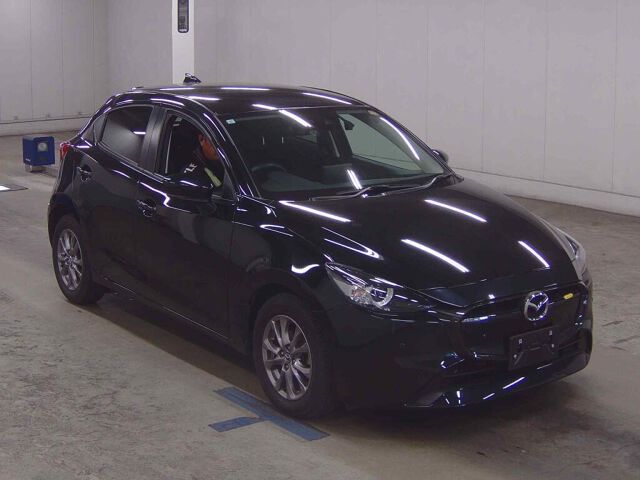2023 Mazda 2 XD BD Safety P Japan auction vehicle