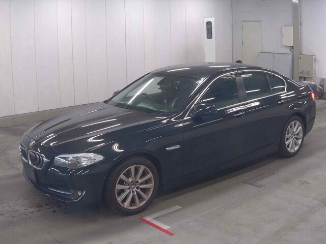 2011 BMW 5 Series 528I auction photo 4