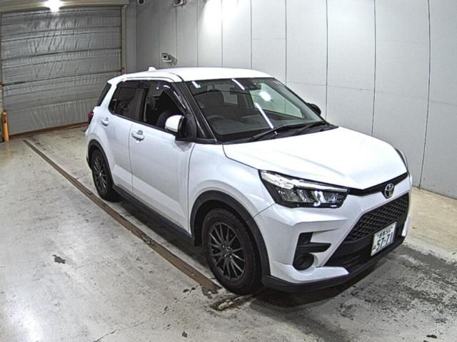 2021 Toyota Raize X S Japan auction vehicle