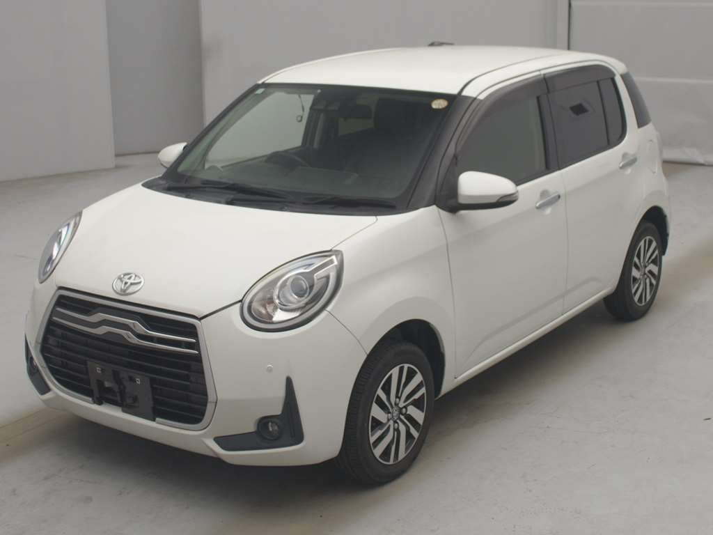 2019 Toyota Passo モーダ Gパッケージ 4WD Japan auction vehicle