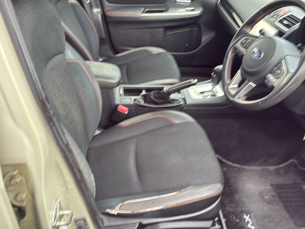 2016 Subaru XV 2.0i EyeSight auction photo 6