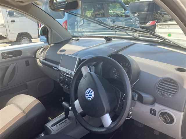 2003 Volkswagen VWニュービートル auction photo 3