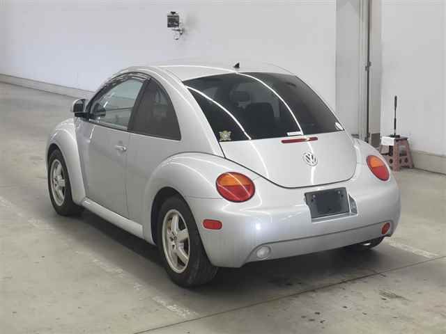 2003 Volkswagen VWニュービートル auction photo 2