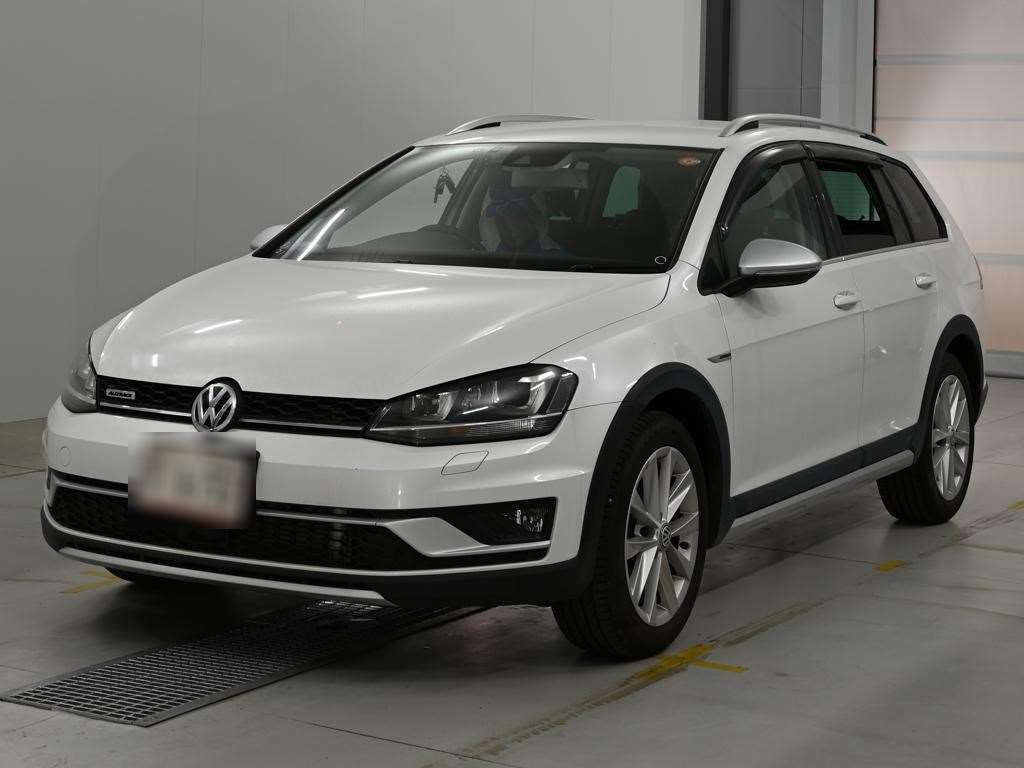 Japan Auction Vehicles 14 2016 Volkswagen VW ゴルフオールトラック 4WD auction photo