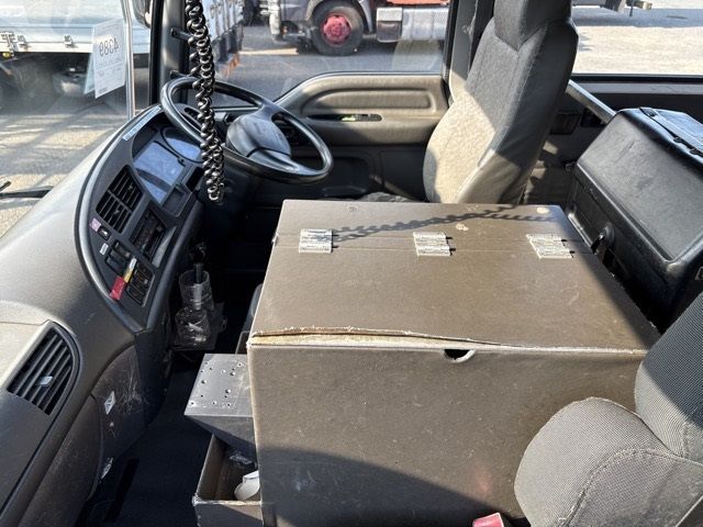 2005 Isuzu Forward ショウボウシャ auction photo 5