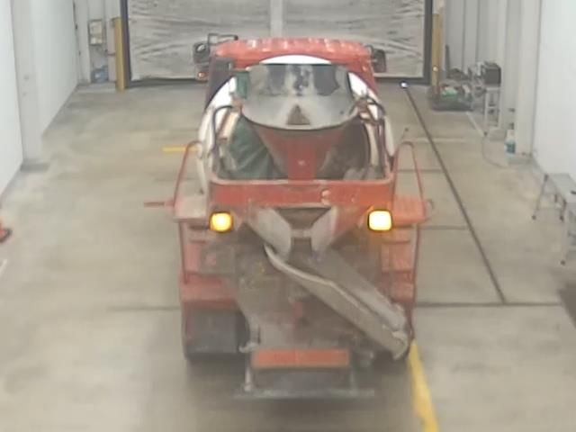 2002 Mitsubishi Fuso Fighter mixer auction photo 3