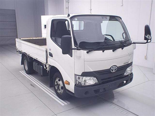 Japan Auction Vehicles 12 2019 Toyota Dyna 2-ton Full Just Low D-TB PC auction photo
