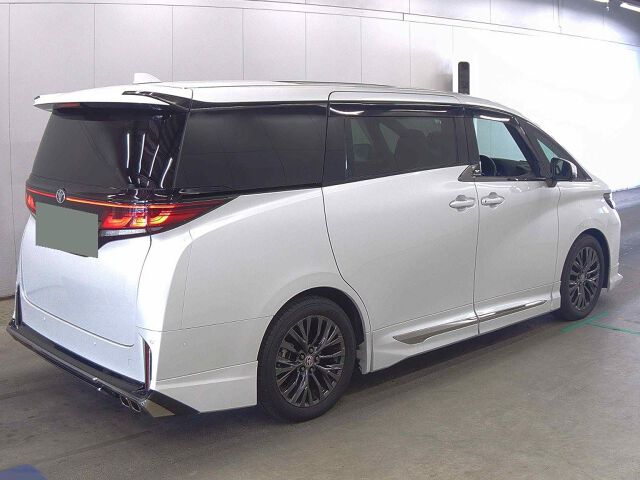 2025 Toyota Vellfire Z Premier auction photo 5