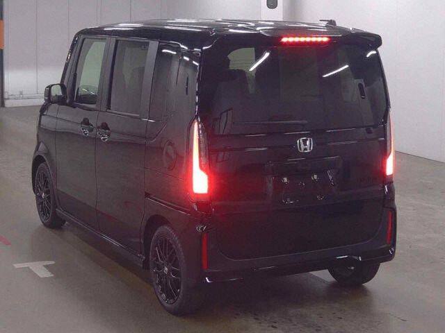 2026 Honda N-BOX Turbo Black Style auction photo 2