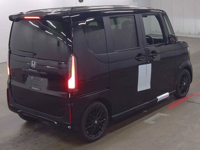2026 Honda N-BOX Turbo Black Style auction photo 5