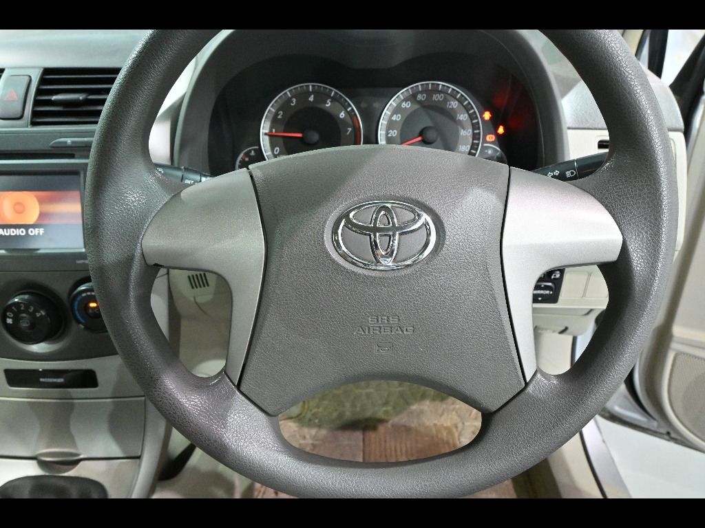 2008 Toyota Corolla Axio X HID Selection auction photo 9