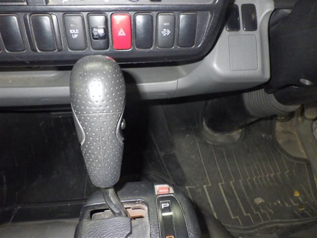 2017 Toyota Dyna Van auction photo 8