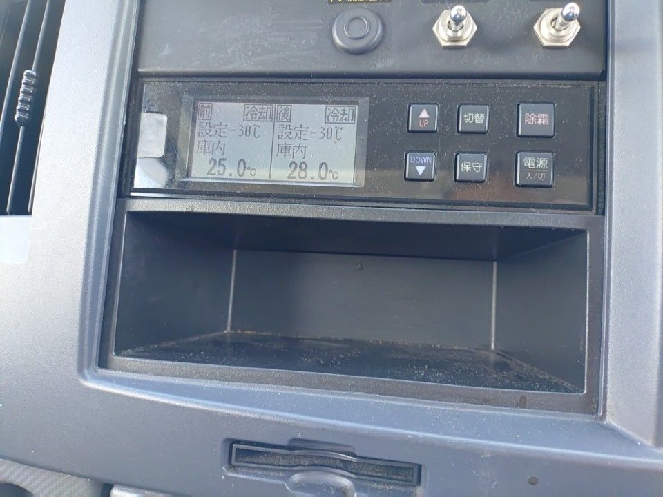 2018 Isuzu Elf auction photo 29