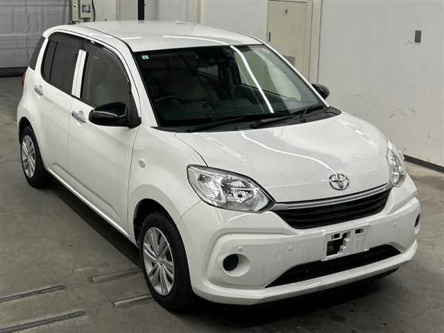 2021 Toyota Passo X Japan auction vehicle