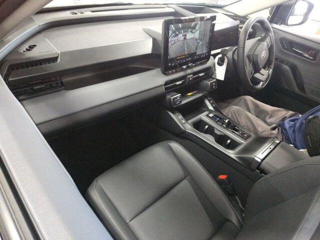 2026 Toyota RAV4 Z 4WD auction photo 3