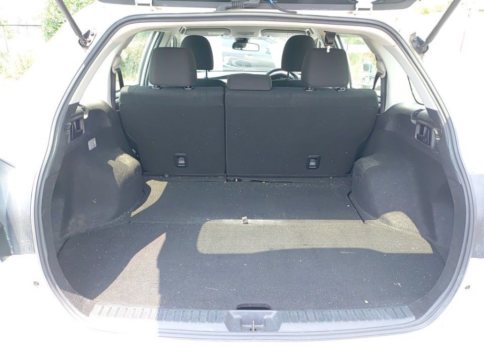 2020 Toyota Corolla Fielder auction photo 8