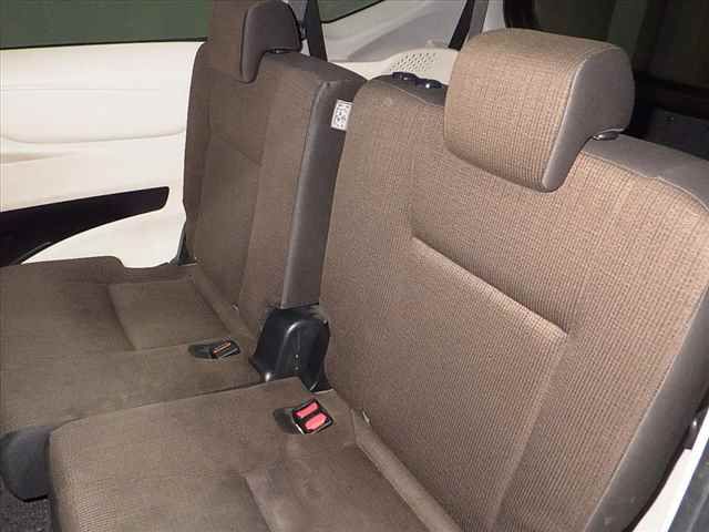 2017 Toyota Sienta G auction photo 6