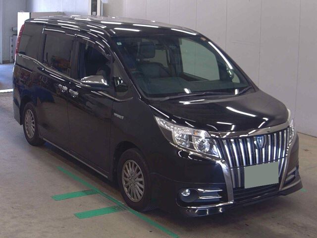 2016 Toyota Esquire HVGI Black Tailor Japan auction vehicle