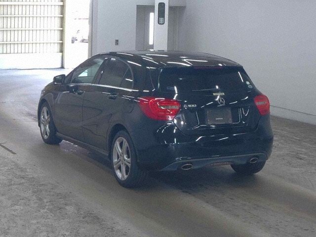 2013 Mercedes-Benz A-Class A180ブルエフィシェン auction photo 2