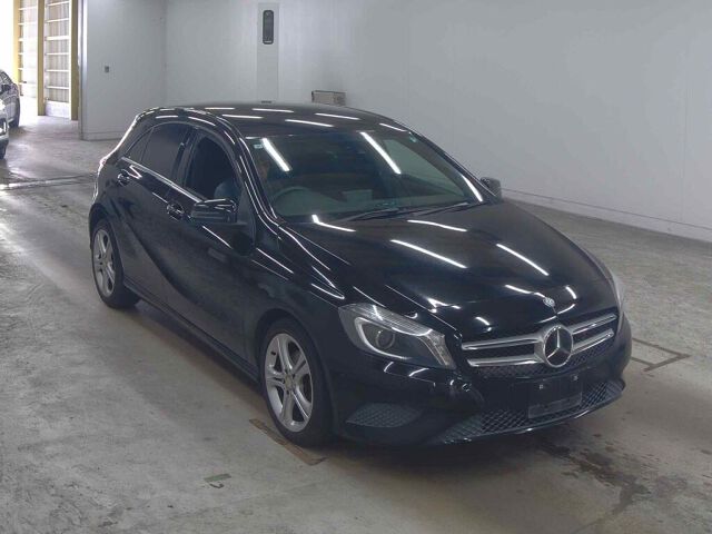 2013 Mercedes-Benz A-Class A180ブルエフィシェン Japan auction vehicle