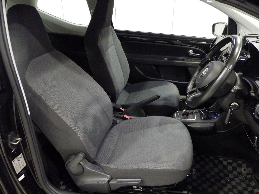 2015 Volkswagen アップ 3D ムーブアップ! auction photo 6
