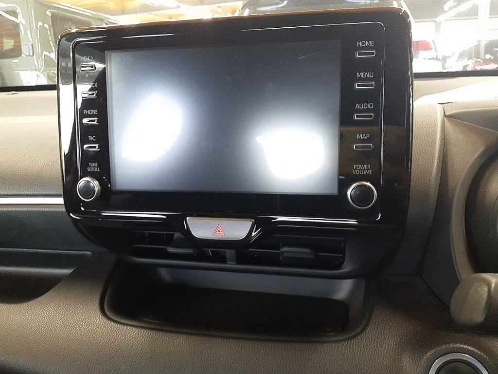 2021 Toyota Yaris G auction photo 12
