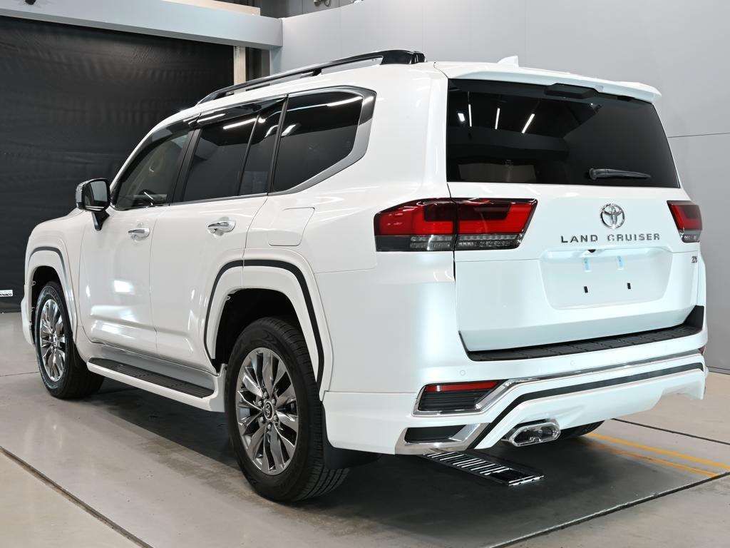 2025 Toyota Land Cruiser ZX 4WD auction photo 6