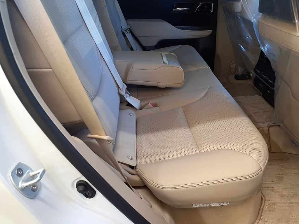 2025 Toyota Land Cruiser ZX 4WD auction photo 12
