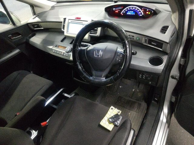 2012 Honda Freed G Just Selection auction photo 3