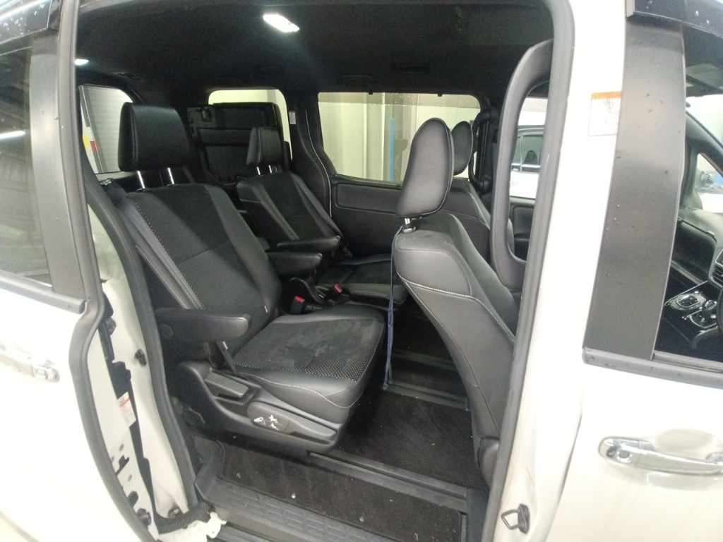 2021 Toyota Voxy ハイブリッドZS キラメキ3 auction photo 12