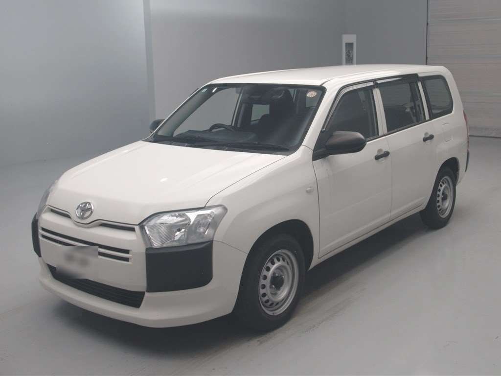 2022 Toyota Probox DXコンフォート Japan auction vehicle
