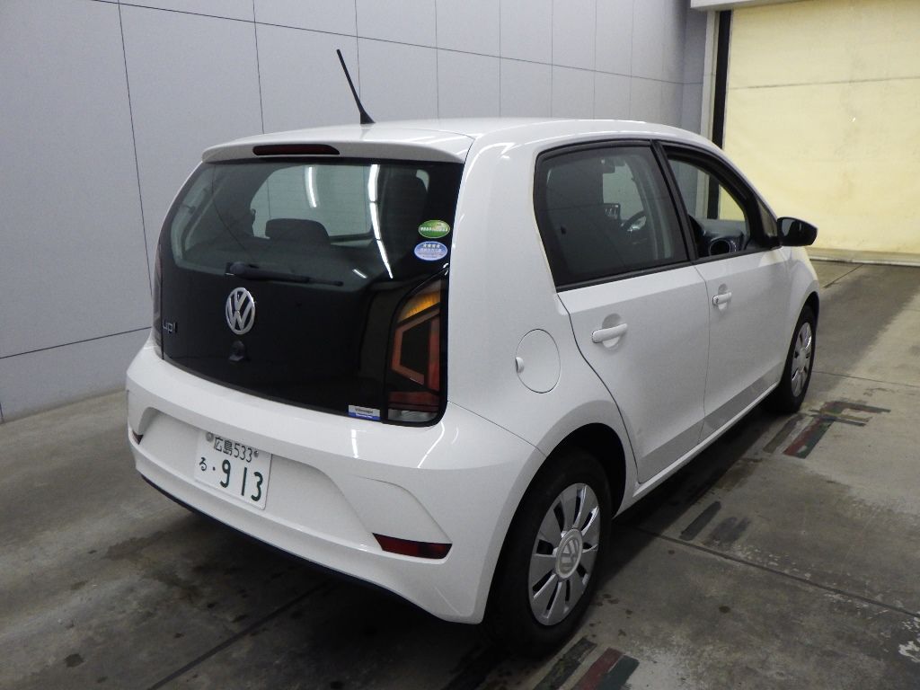 2018 Volkswagen アップ 5D Move up! auction photo 2