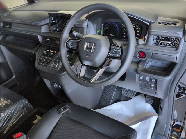 2026 Honda Stepwgn EHEV Spada auction photo 3