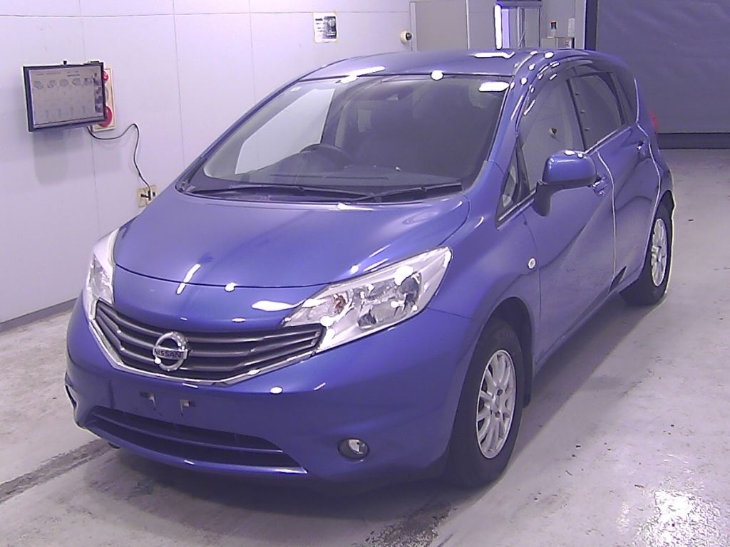2014 Nissan ノート HB X DIG-Sエマージェンシーブレーキパッケージ auction photo 4