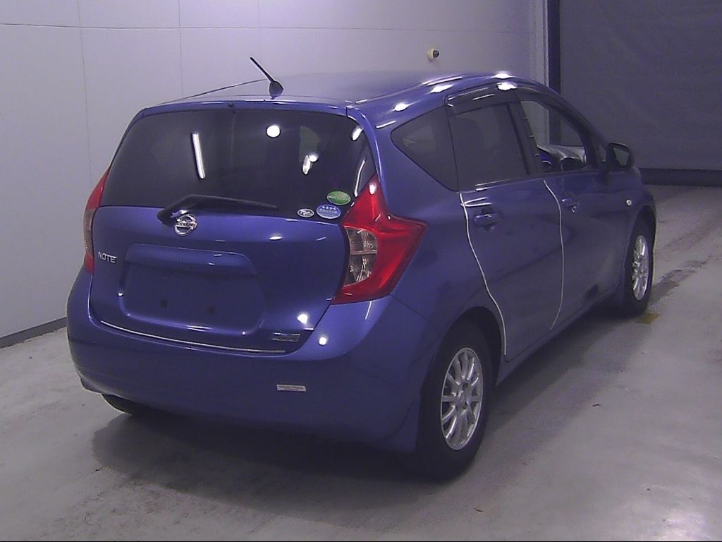 2014 Nissan ノート HB X DIG-Sエマージェンシーブレーキパッケージ auction photo 2