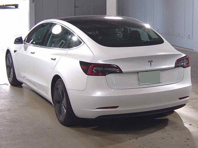 2020 Tesla モデル3 STD Range Plus auction photo 2