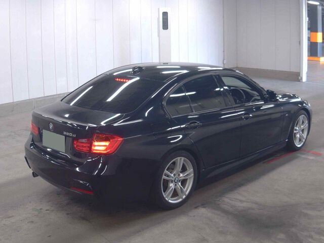 2015 BMW 3 Series 320D M Sport auction photo 5