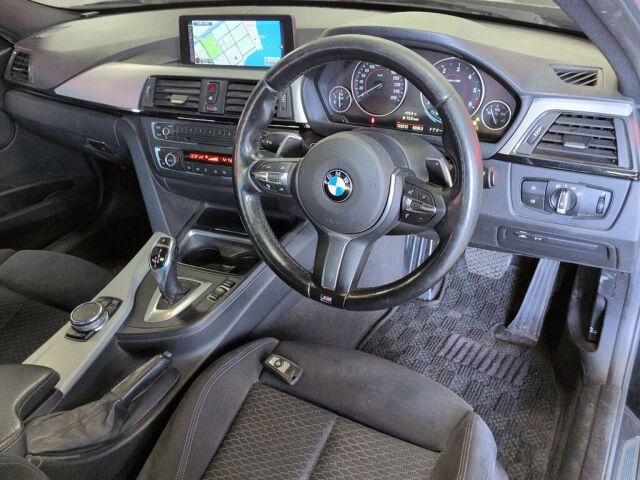 2015 BMW 3 Series 320D M Sport auction photo 3