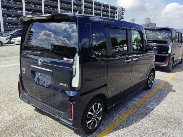 2025 Honda N-BOX Base grade auction photo 5