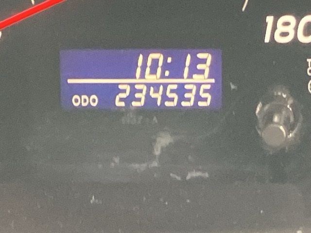 2010 Toyota Hiace ワゴン.4WD グランドキャビン auction photo 13