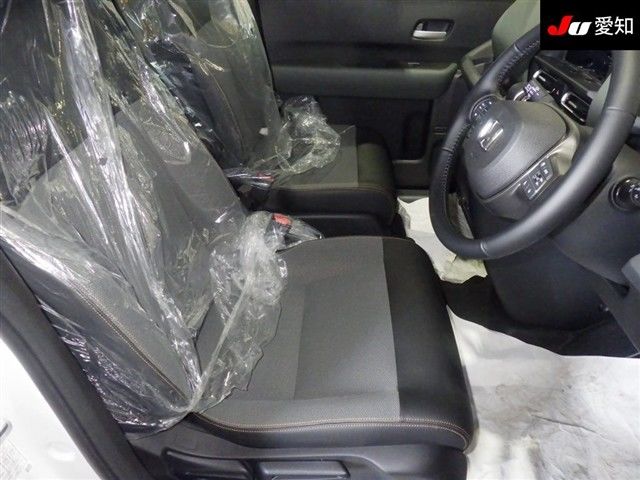 2026 Honda Freed e:HEV Crosstar auction photo 6