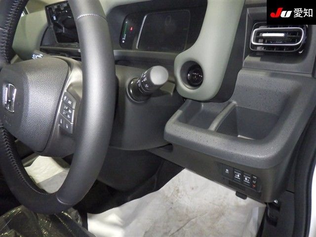 2026 Honda Freed e:HEV Crosstar auction photo 5
