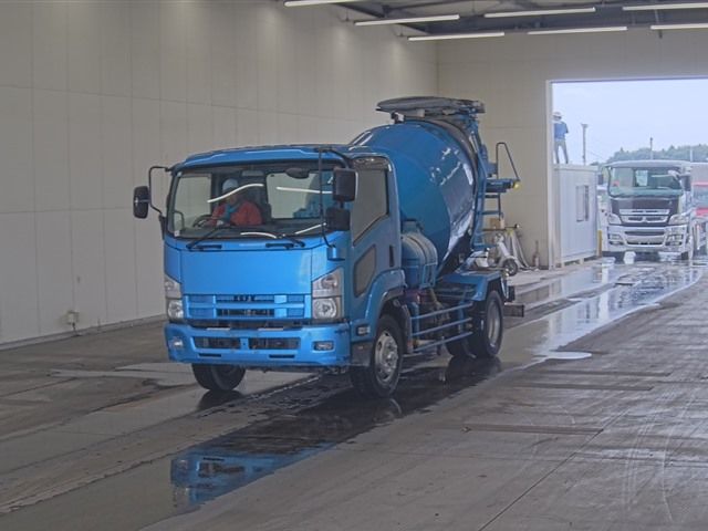 2009 Isuzu Forward ミキサー Japan auction vehicle