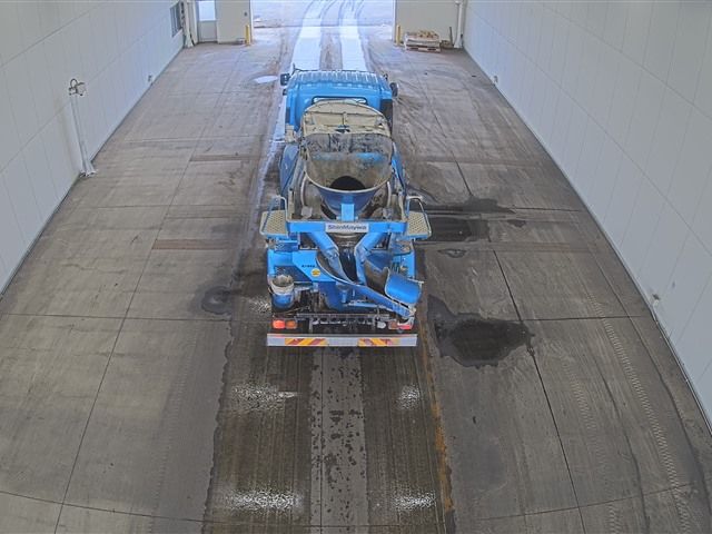 2009 Isuzu Forward ミキサー auction photo 3