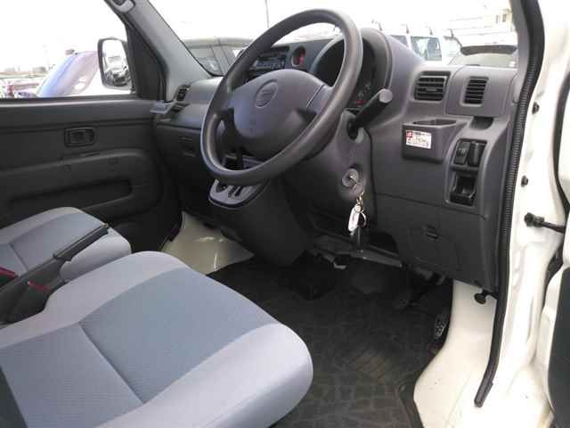 2007 Daihatsu Hijet 4WD クルマイス イドウシャ auction photo 3
