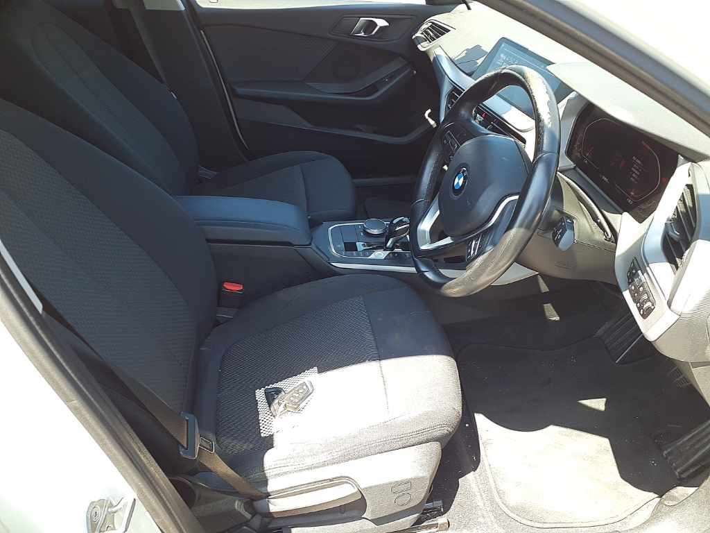 2020 BMW 1 Series 118i auction photo 8